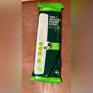 NEW WITH TAGS - Greenlite - Tier 1 Advanced Power Strip